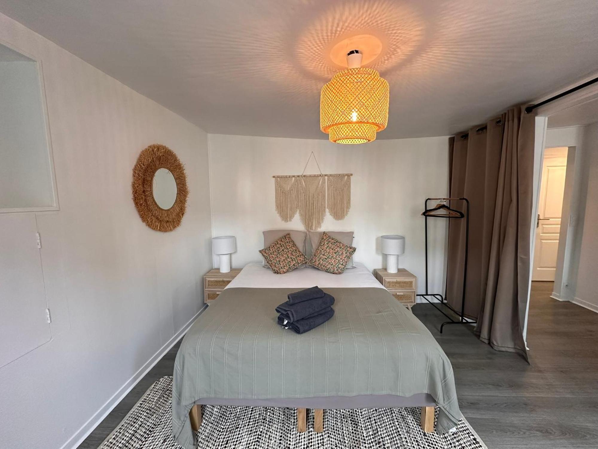 Large Apartment In City Center Honfleur Exterior photo